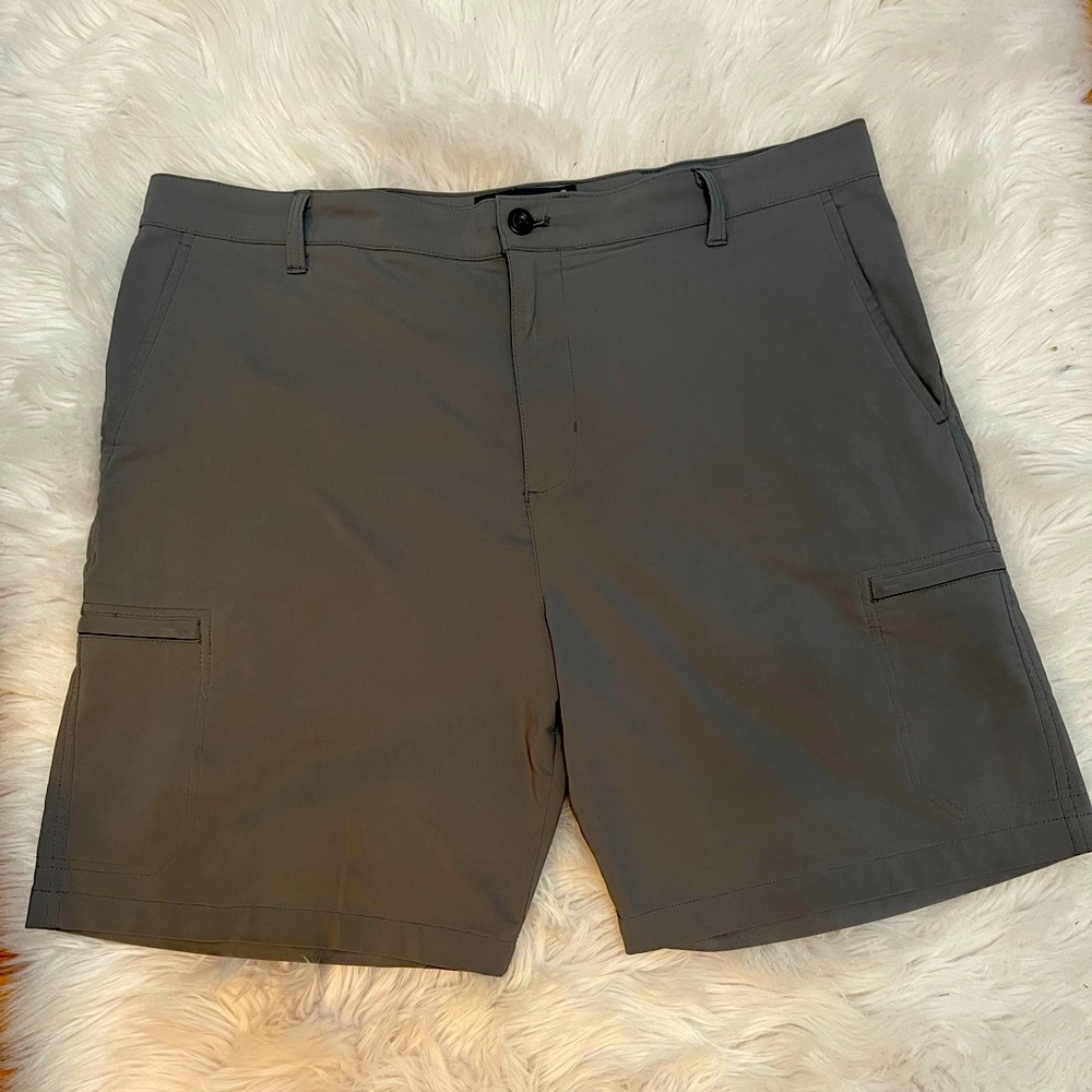 Men's Gray Chaps Shorts size 38
